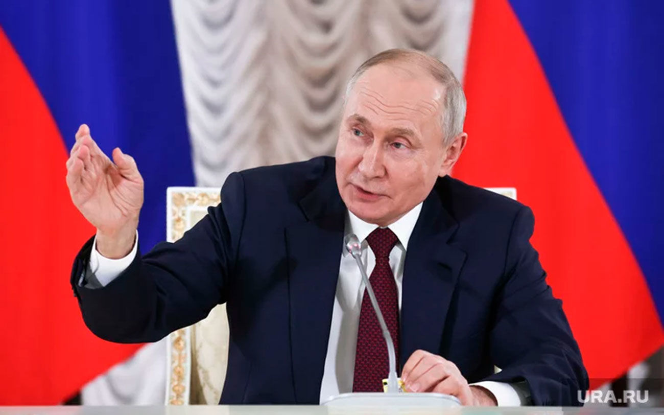 Путин призвал более оперативно реагировать на ситуацию с топливом в России